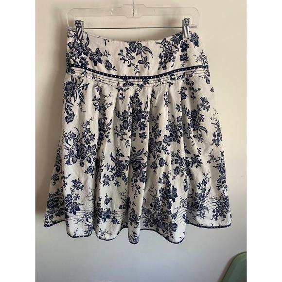 St. John's Bay Dresses & Skirts - St Johns Bay Womens Blue White Floral Cotton A-Line Pleated Skirt Size 12 Toile